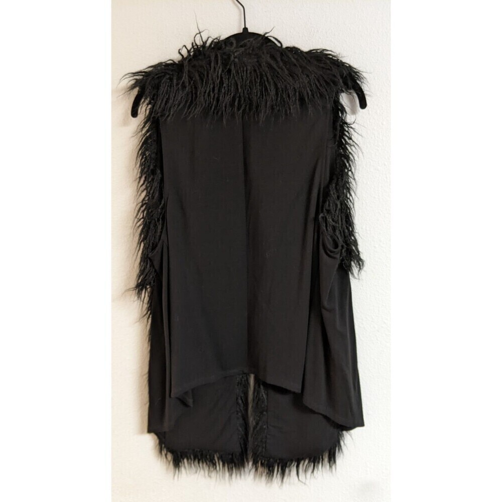 CAbi #929 Infinite Vest Black Faux Fur Open Front With Pockets! Size Small - Picture 7 of 11